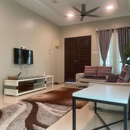 Vistana Indah Homestay Alor Setar Zewnętrze zdjęcie