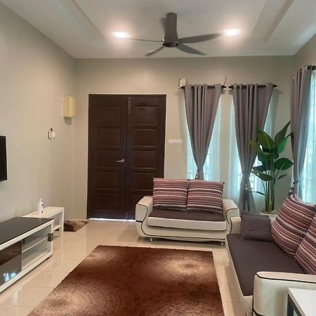 Vistana Indah Homestay Alor Setar Zewnętrze zdjęcie